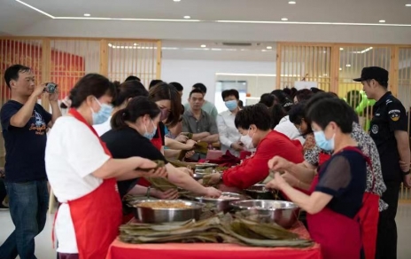 組團共建、服務(wù)民生---這里的黨群服務(wù)中心格外有溫度